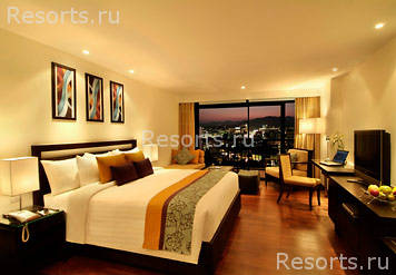 Courtyard Phuket at Patong Beach Hotel 5